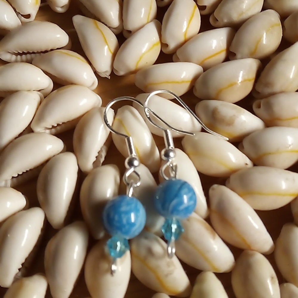 Bargain emporiums hand made elegant artisan Alaskan jewelry